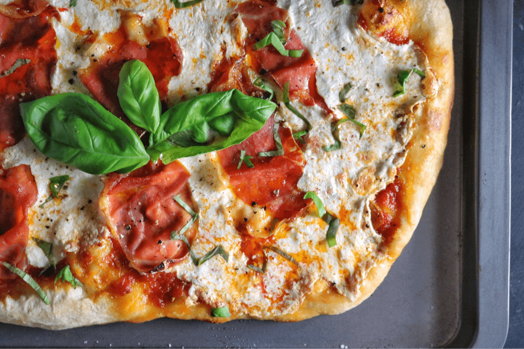 Fresh Mozzarella &amp; Prosciutto Pizza – The Food Joy